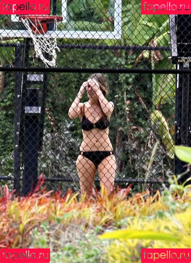Jennifer Love Hewitt / jenniferlovehewitt Onlyfans Photo Gallery 