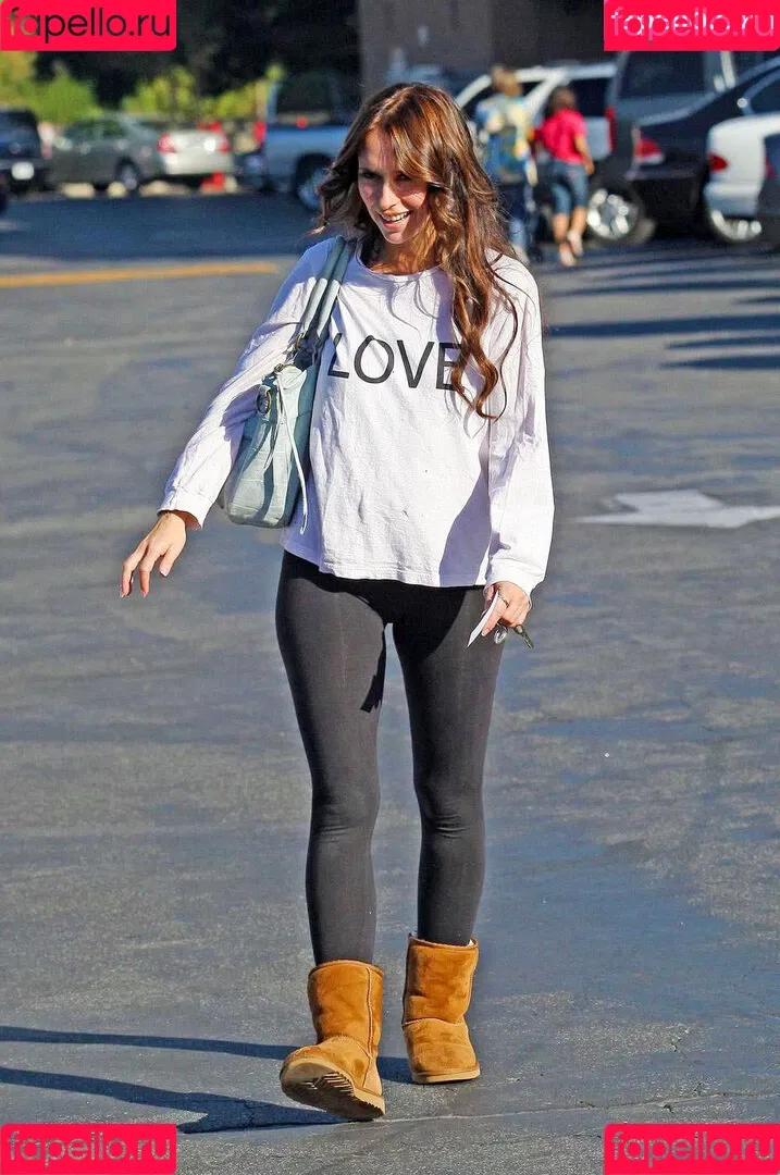 Jennifer Love Hewitt / jenniferlovehewitt Onlyfans Photo Gallery 