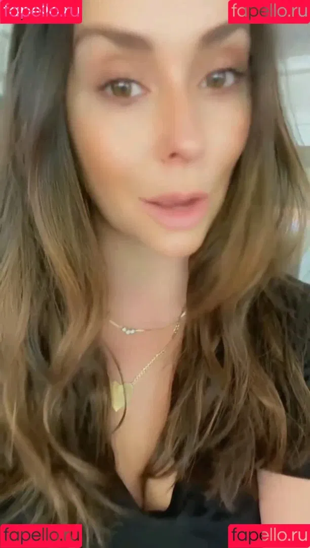 Jennifer Love Hewitt / jenniferlovehewitt Onlyfans Photo Gallery 