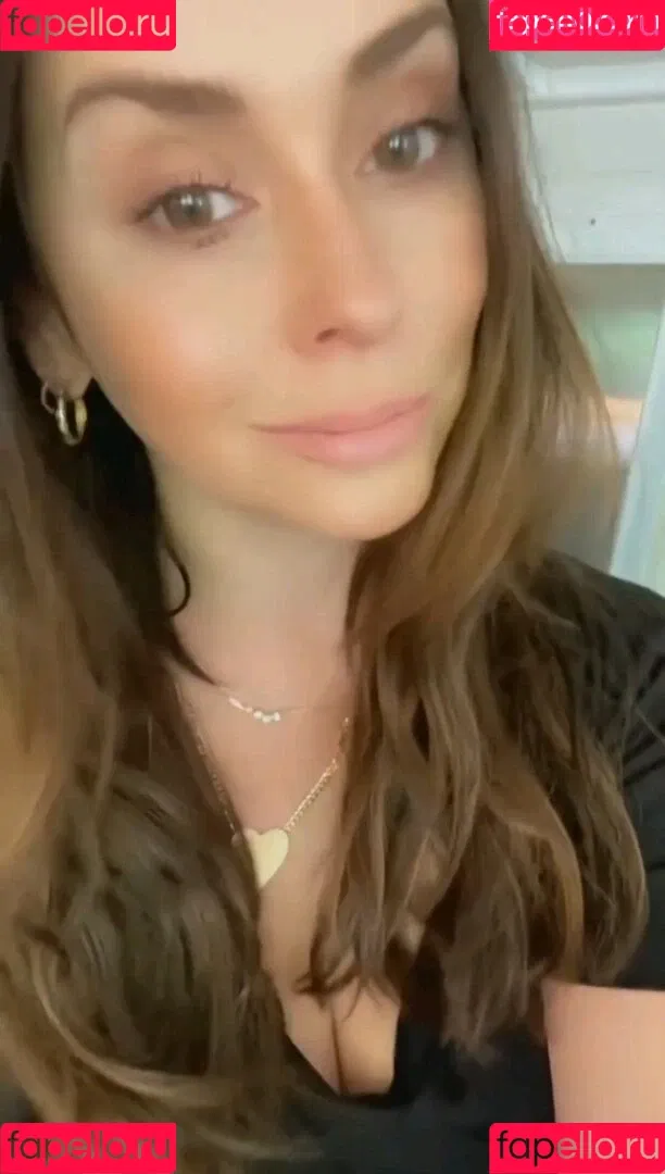 Jennifer Love Hewitt / jenniferlovehewitt Onlyfans Photo Gallery 