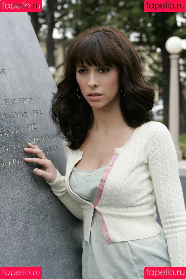 Jennifer Love Hewitt / jenniferlovehewitt Onlyfans Photo Gallery 