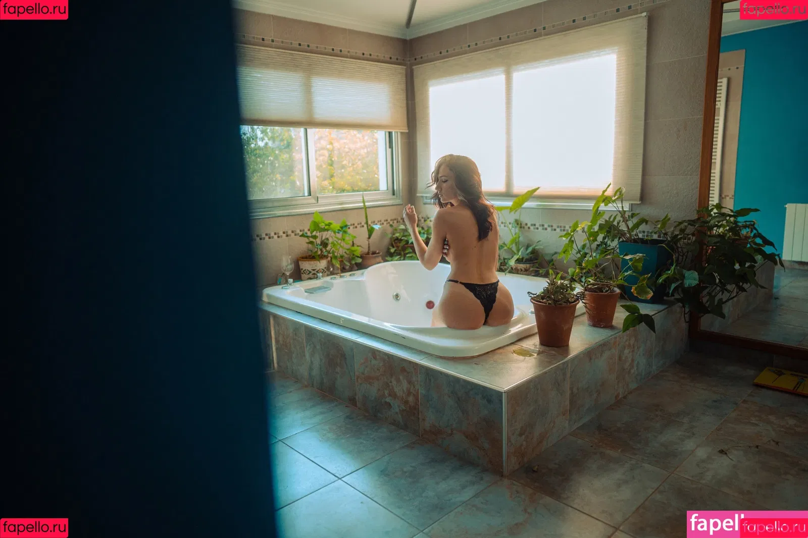 ThePeachApp / thepeachapp_com Onlyfans Photo Gallery 