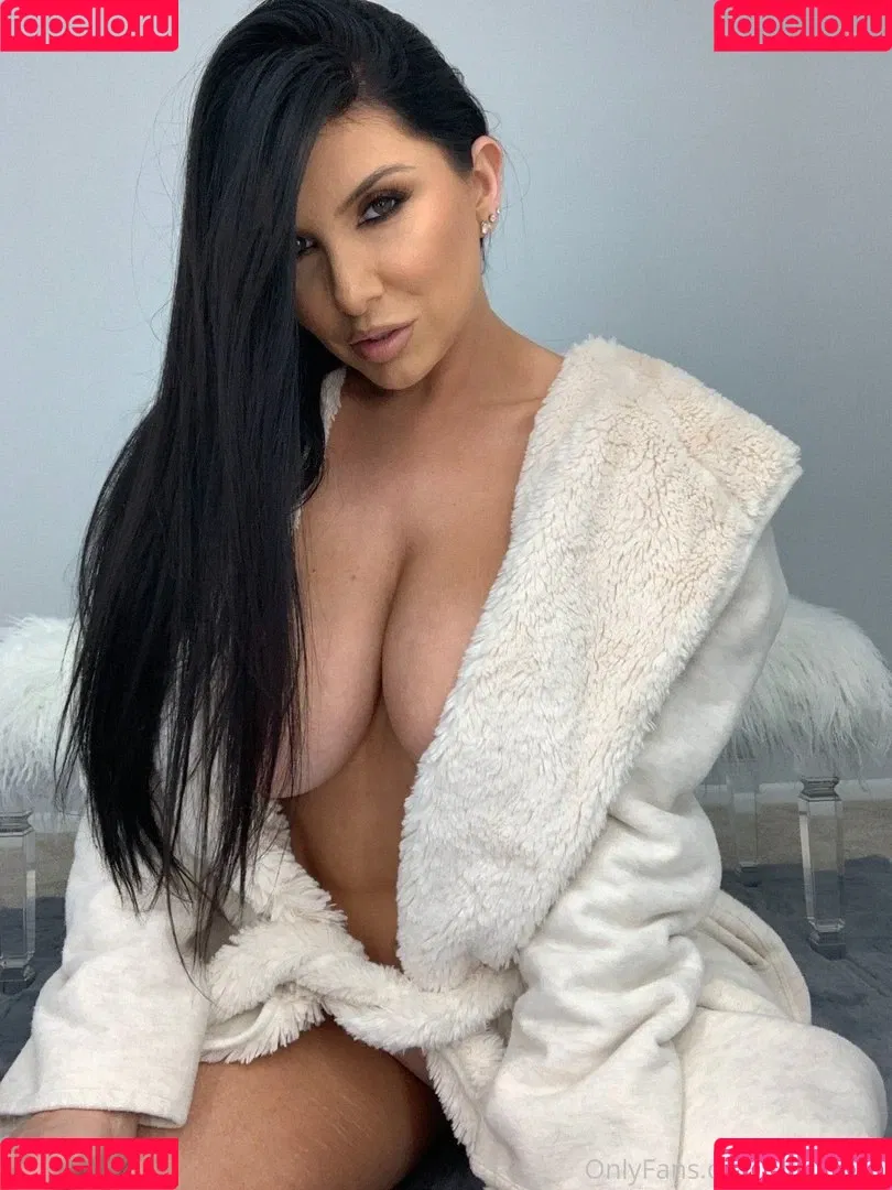Romi Rain / romi_rain / romi_rain_6x Onlyfans Photo Gallery 