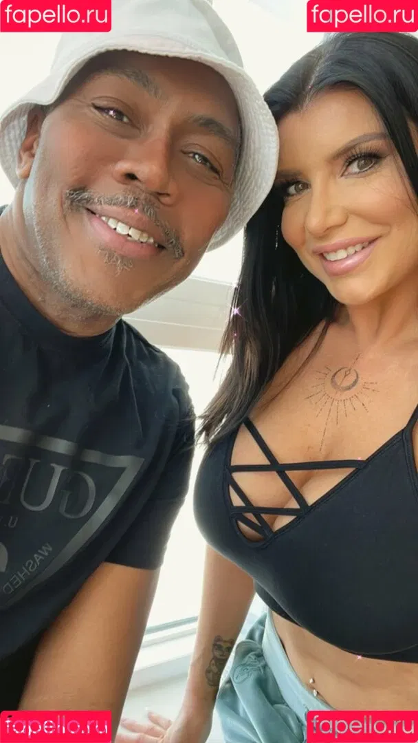 Romi Rain / romi_rain / romi_rain_6x Onlyfans Photo Gallery 