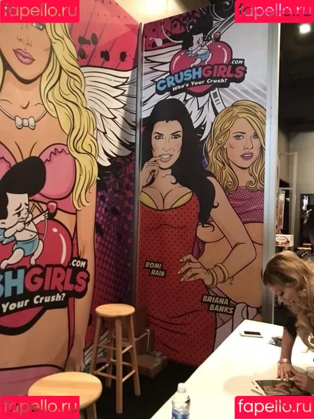 Romi Rain / romi_rain / romi_rain_6x Onlyfans Photo Gallery 