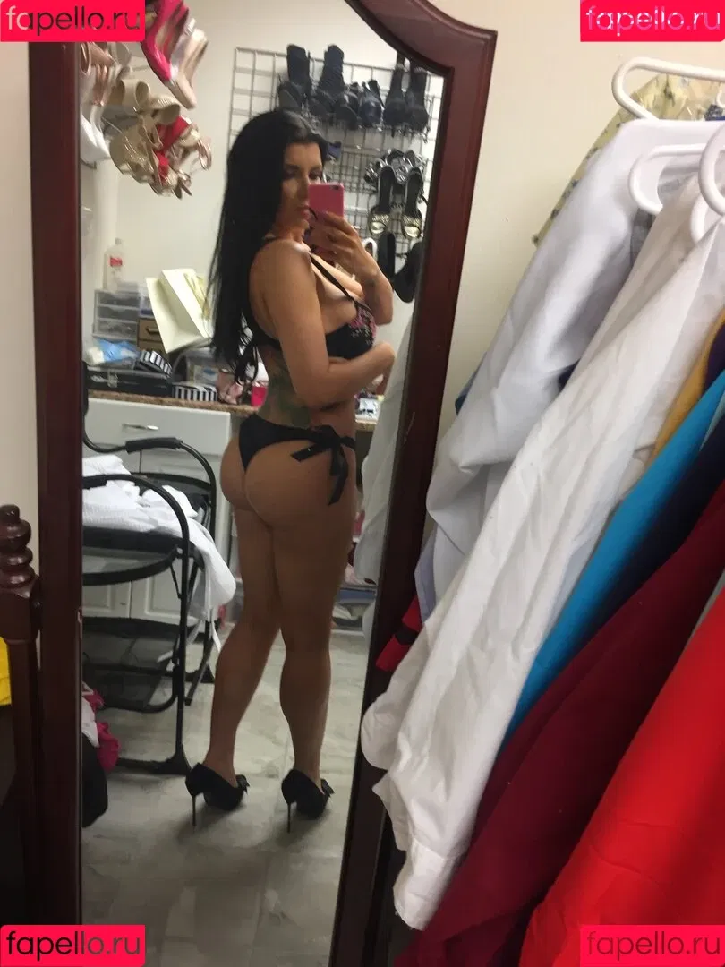 Romi Rain / romi_rain / romi_rain_6x Onlyfans Photo Gallery 