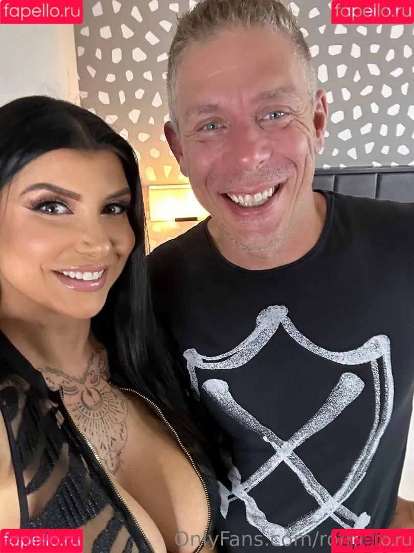 Romi Rain / romi_rain / romi_rain_6x Onlyfans Photo Gallery 