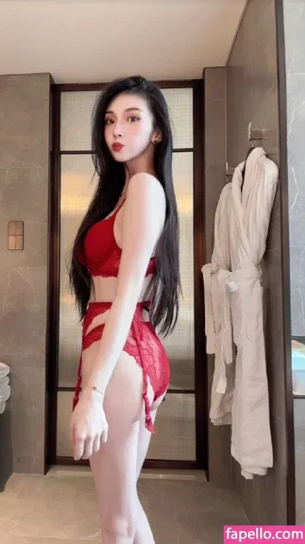 Vivian ♥️ 謝薇安 / missingvivian Onlyfans Photo Gallery 