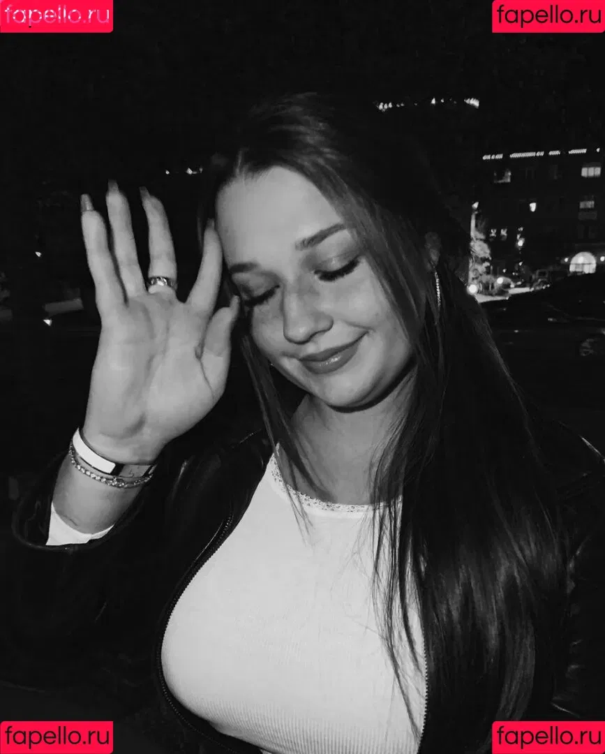 Grace H / grace-h / grace.grace.h Onlyfans Photo Gallery 