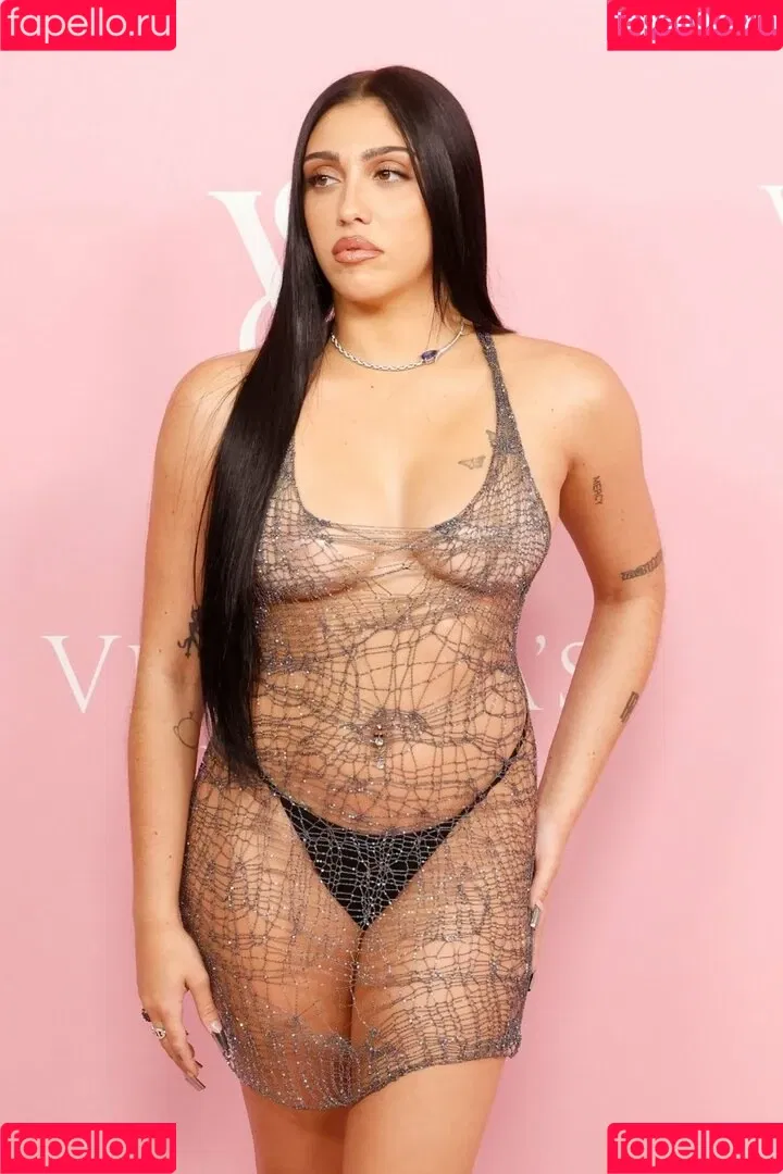 Lourdes Leon / lourdesleon Onlyfans Photo Gallery 