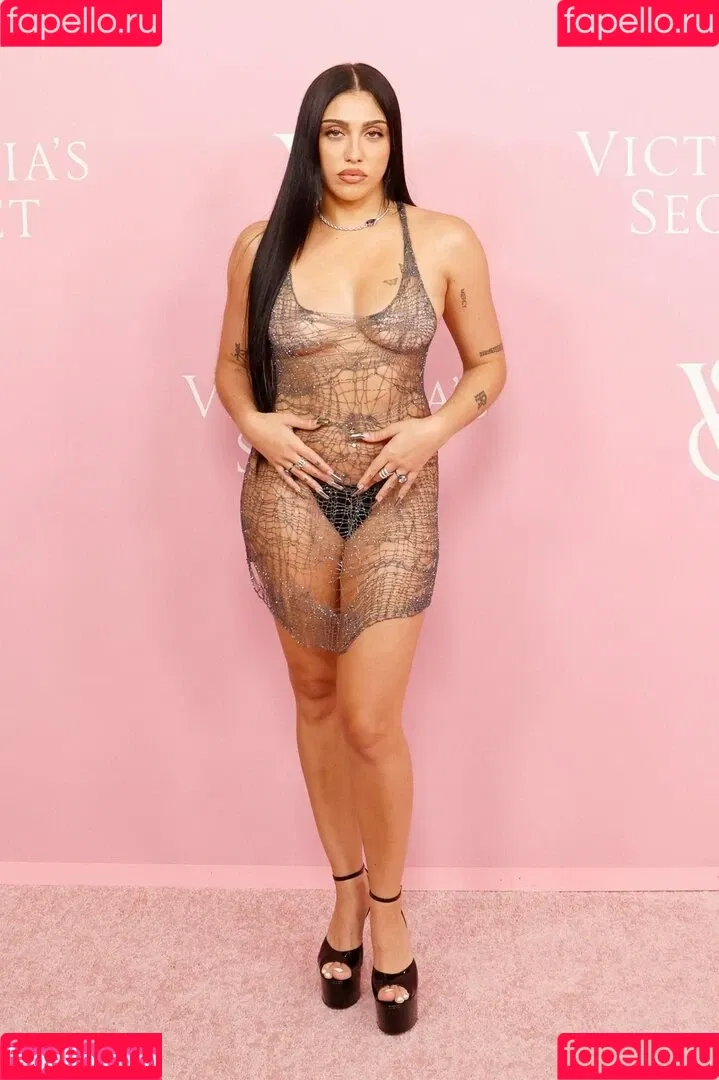 Lourdes Leon / lourdesleon Onlyfans Photo Gallery 