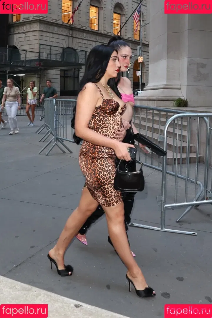 Lourdes Leon / lourdesleon Onlyfans Photo Gallery 