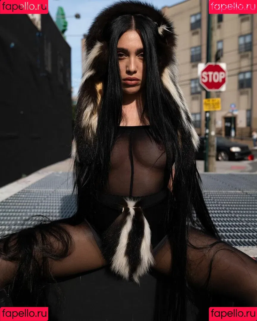 Lourdes Leon / lourdesleon Onlyfans Photo Gallery 