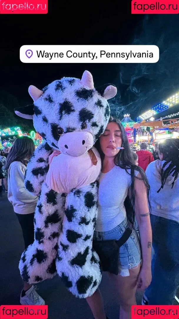 Lourdes Leon / lourdesleon Onlyfans Photo Gallery 