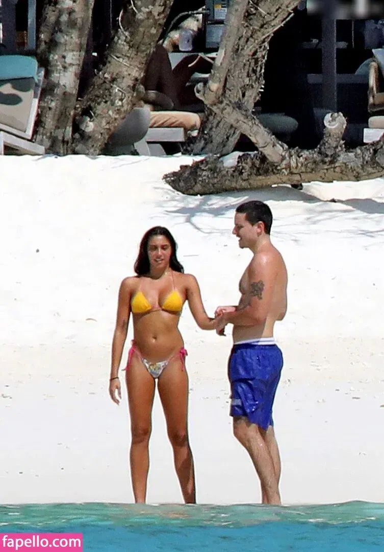 Lourdes Leon / lourdesleon Onlyfans Photo Gallery 