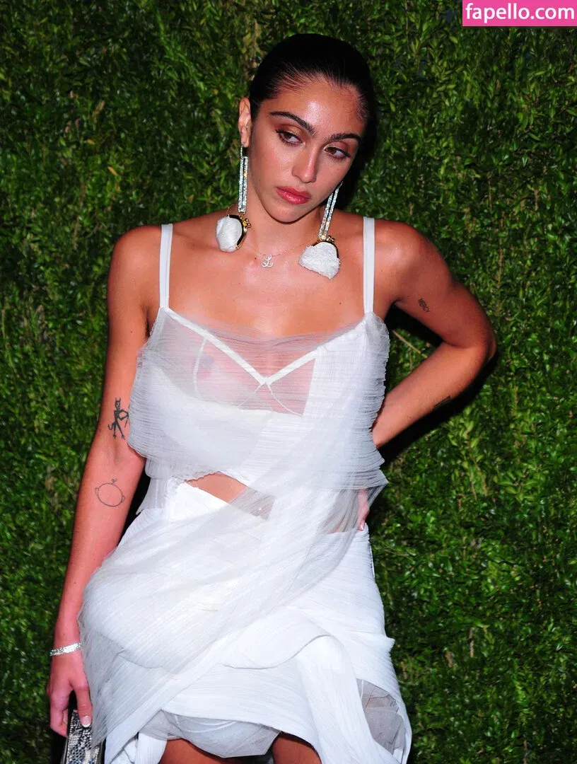 Lourdes Leon / lourdesleon Onlyfans Photo Gallery 