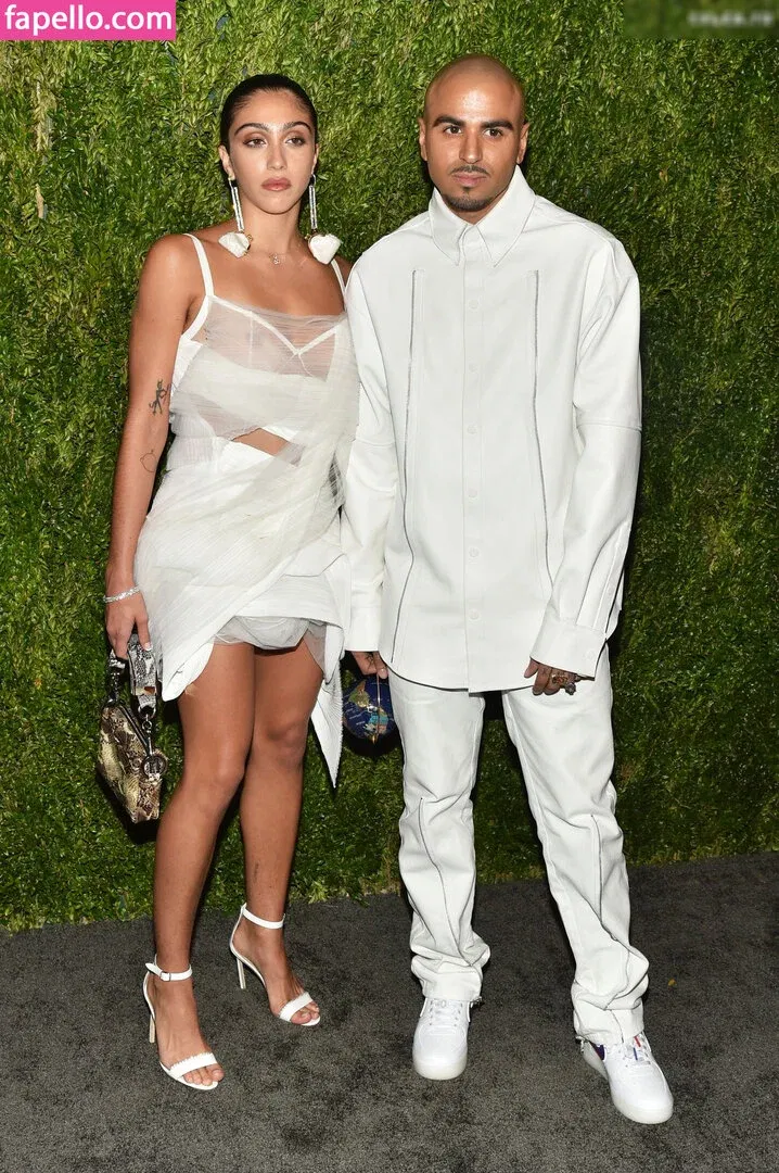 Lourdes Leon / lourdesleon Onlyfans Photo Gallery 