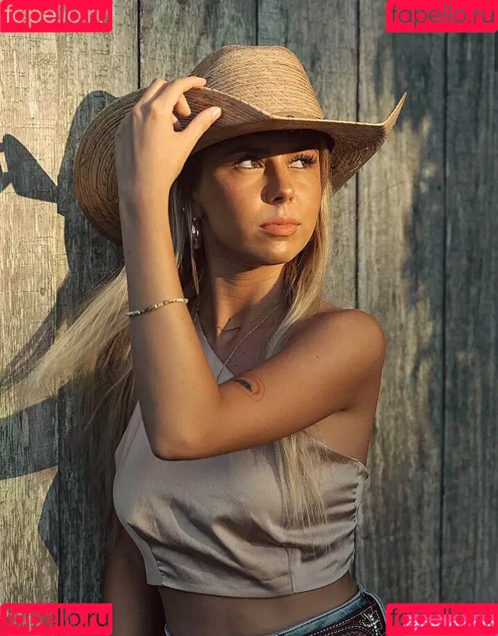 Haliey Welch / hay_welch Onlyfans Photo Gallery 