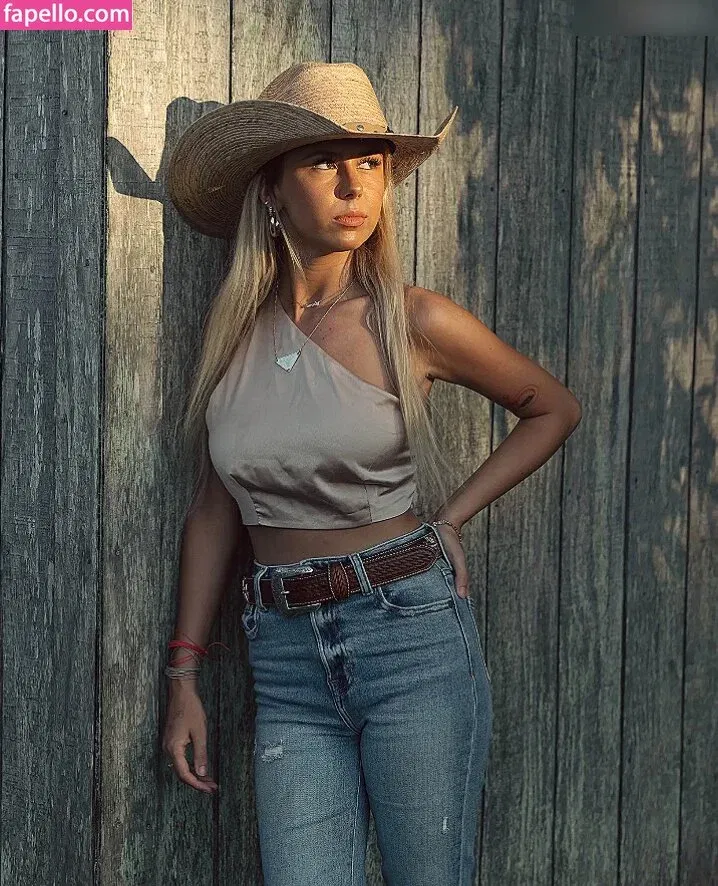 Haliey Welch / hay_welch Onlyfans Photo Gallery 