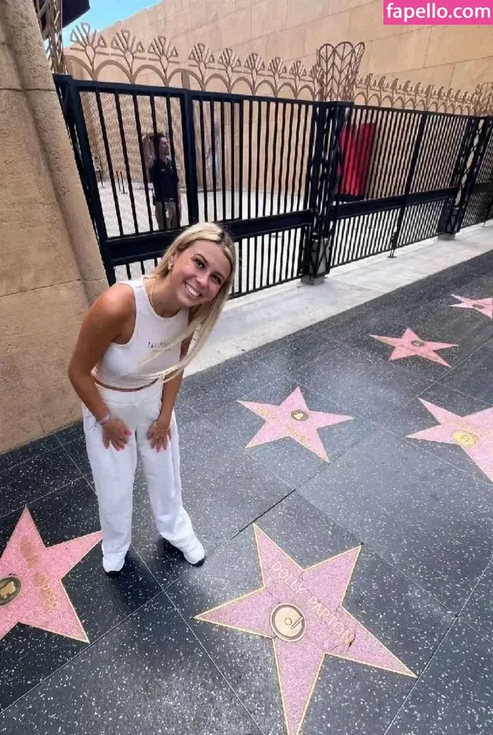 Haliey Welch / hay_welch Onlyfans Photo Gallery 