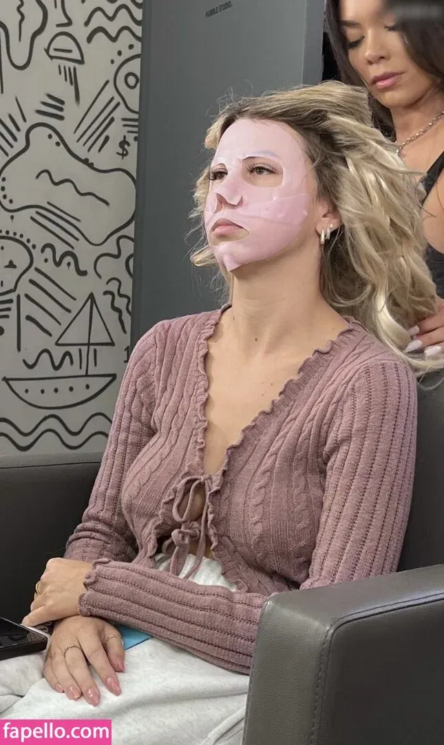 Haliey Welch / hay_welch Onlyfans Photo Gallery 