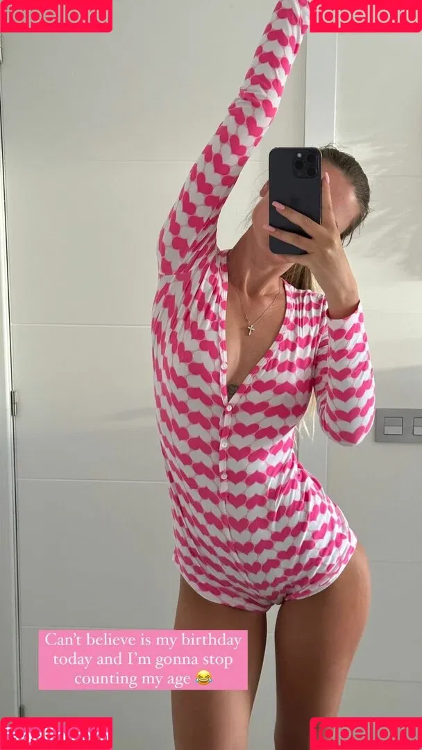 Polina Malinovskaya / polinamalinovskaya Onlyfans Photo Gallery 