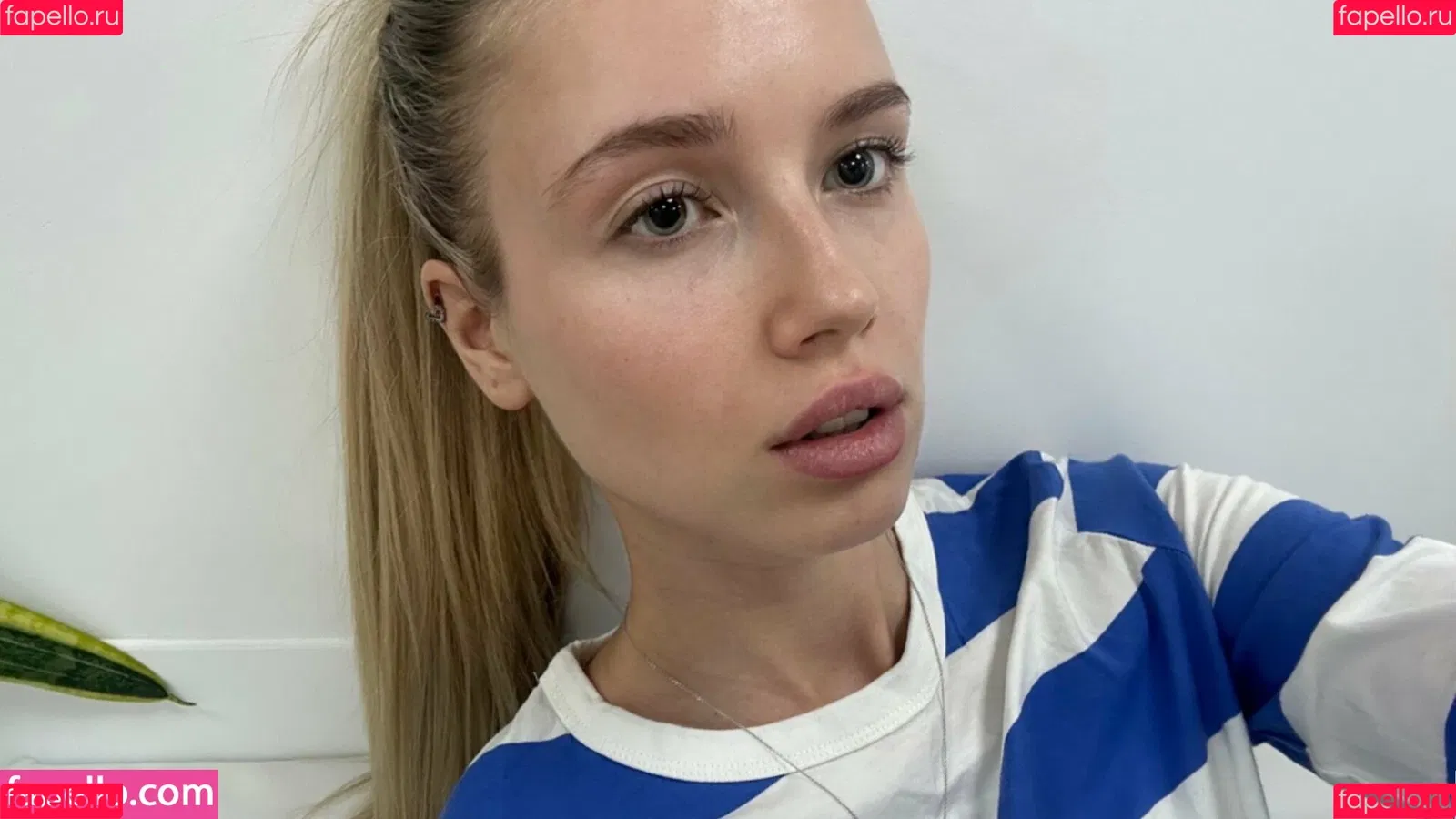 Polina Malinovskaya / polinamalinovskaya Onlyfans Photo Gallery 