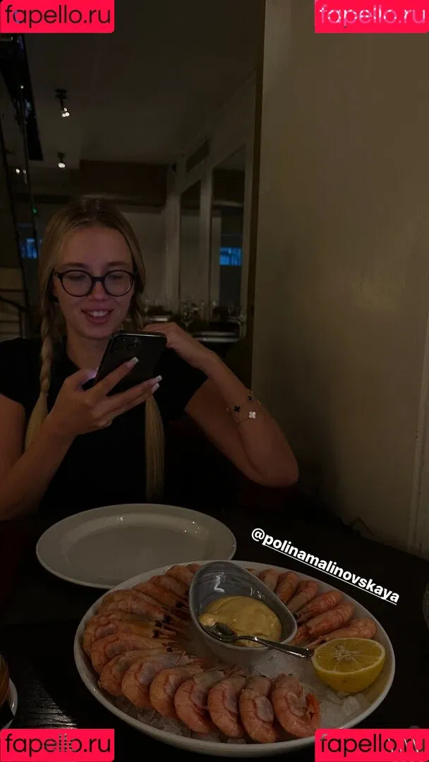 Polina Malinovskaya / polinamalinovskaya Onlyfans Photo Gallery 