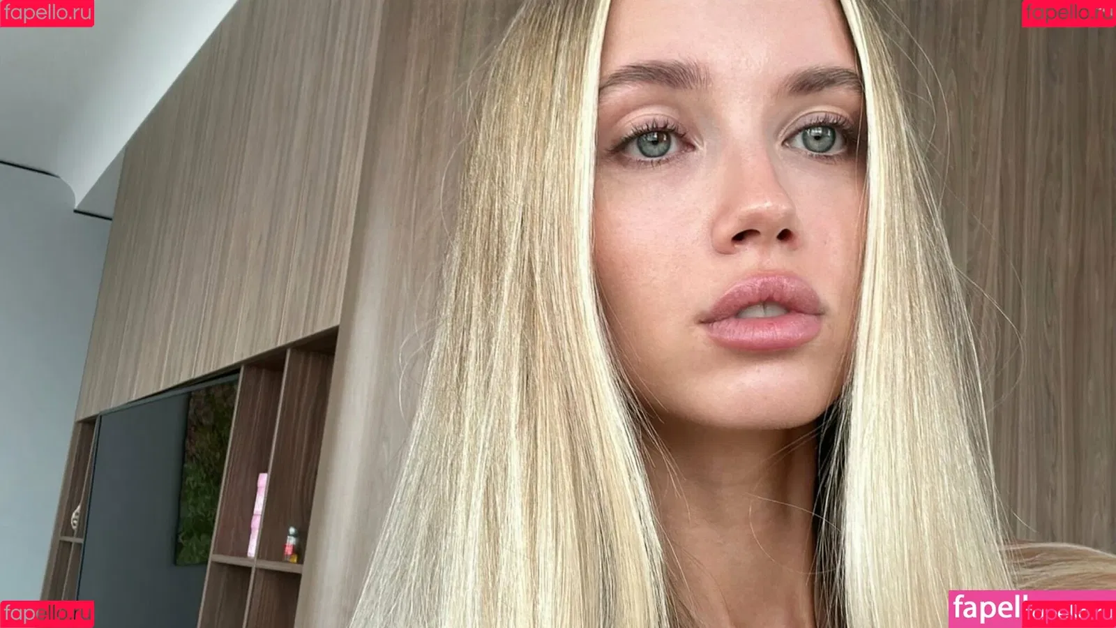 Polina Malinovskaya / polinamalinovskaya Onlyfans Photo Gallery 