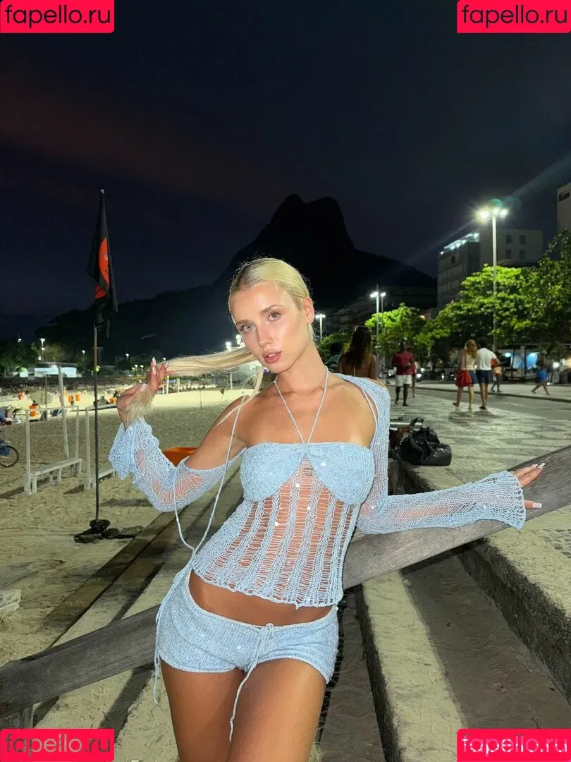Polina Malinovskaya / polinamalinovskaya Onlyfans Photo Gallery 