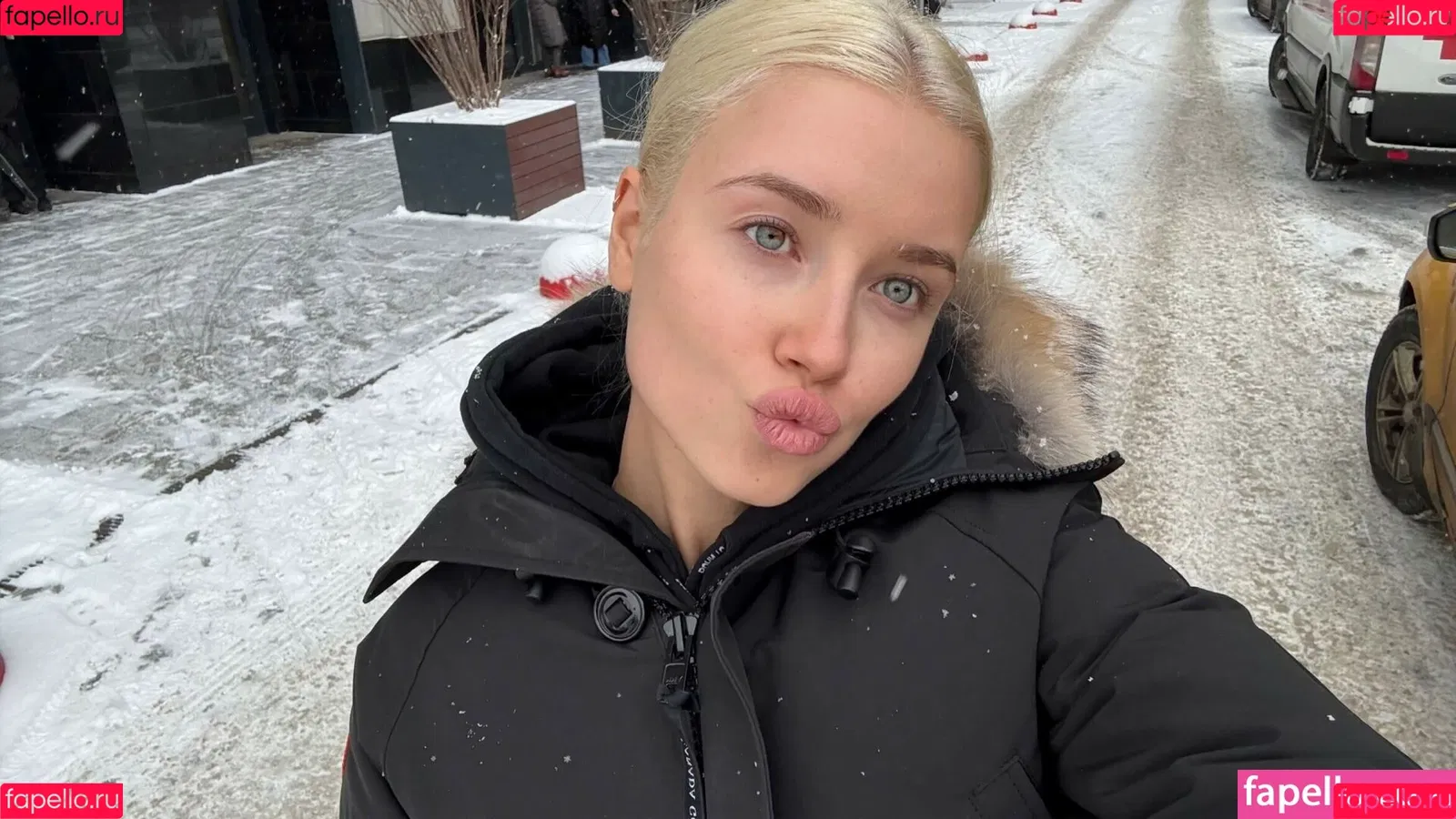 Polina Malinovskaya / polinamalinovskaya Onlyfans Photo Gallery 