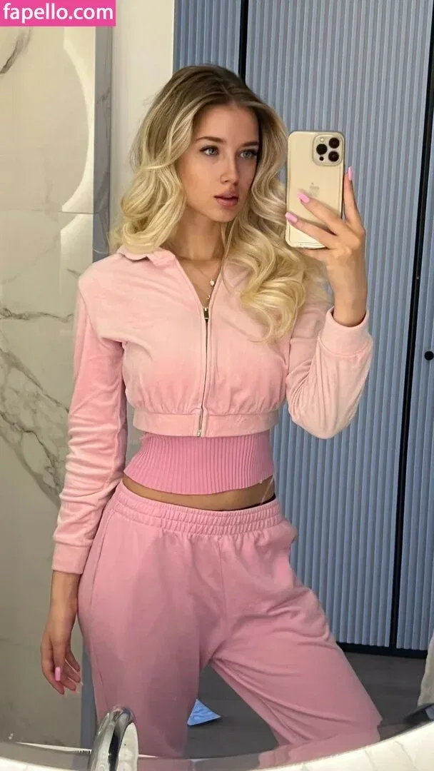 Polina Malinovskaya / polinamalinovskaya Onlyfans Photo Gallery 