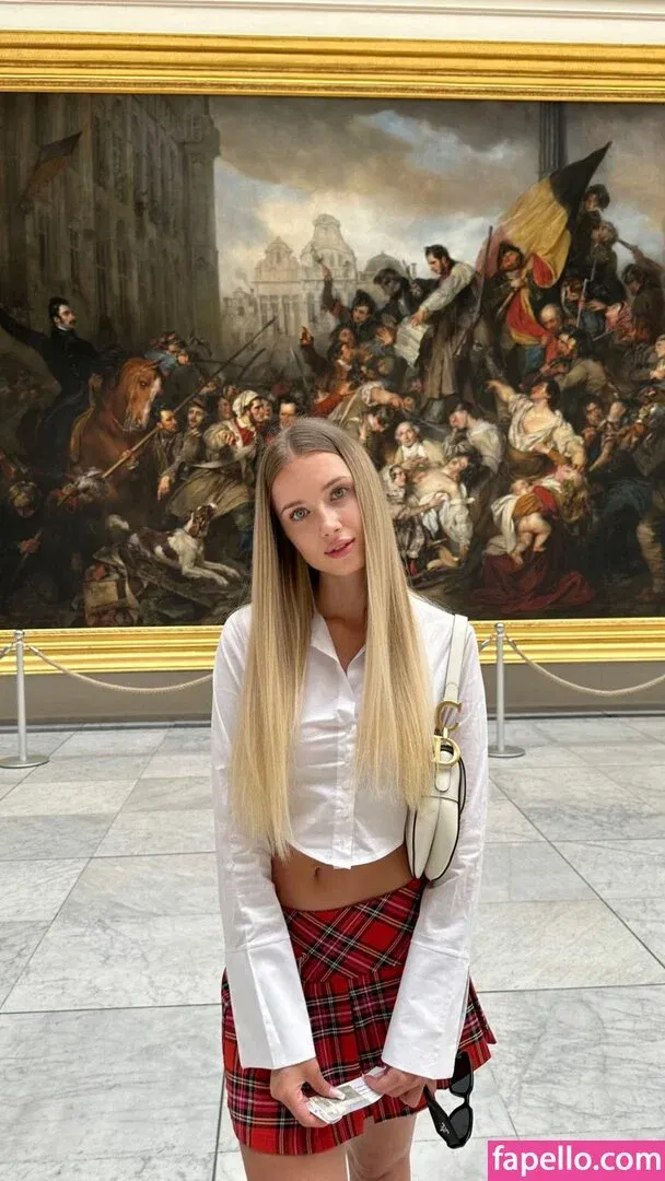 Polina Malinovskaya / polinamalinovskaya Onlyfans Photo Gallery 