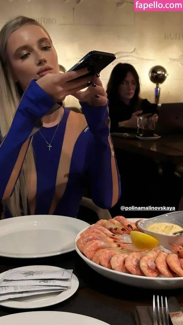 Polina Malinovskaya / polinamalinovskaya Onlyfans Photo Gallery 