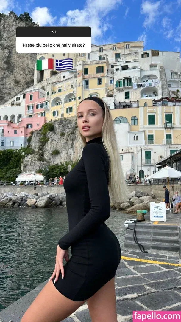 Polina Malinovskaya / polinamalinovskaya Onlyfans Photo Gallery 