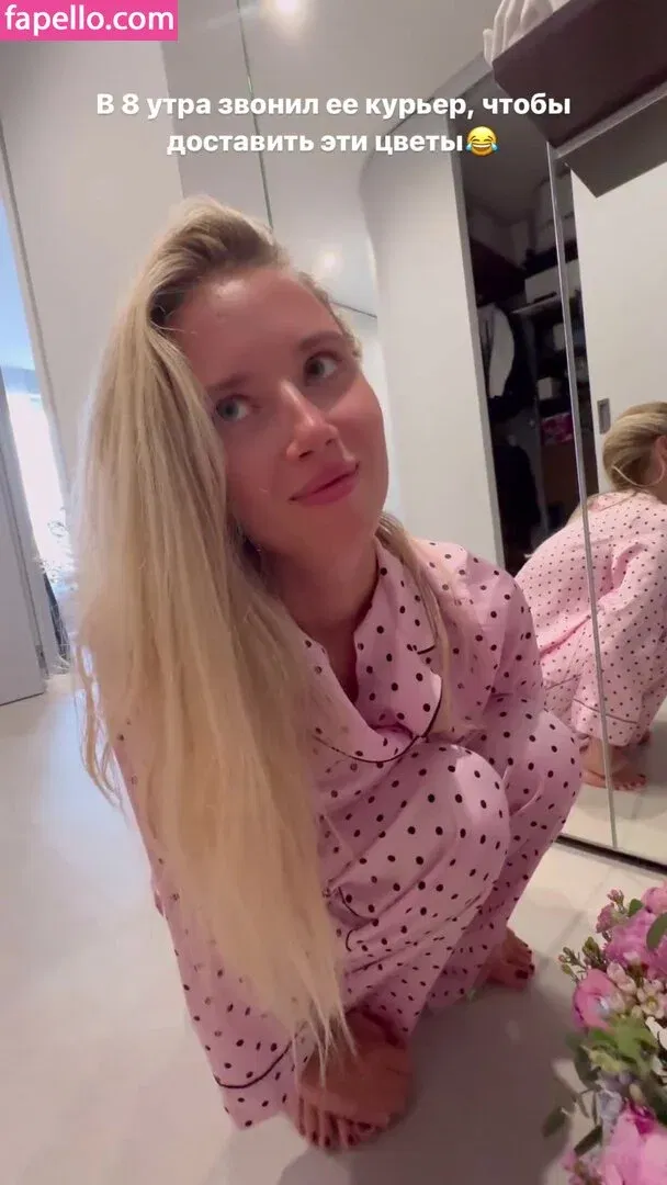 Polina Malinovskaya / polinamalinovskaya Onlyfans Photo Gallery 