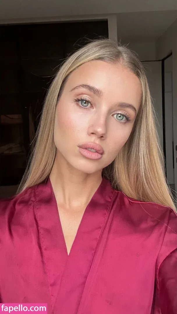 Polina Malinovskaya / polinamalinovskaya Onlyfans Photo Gallery 