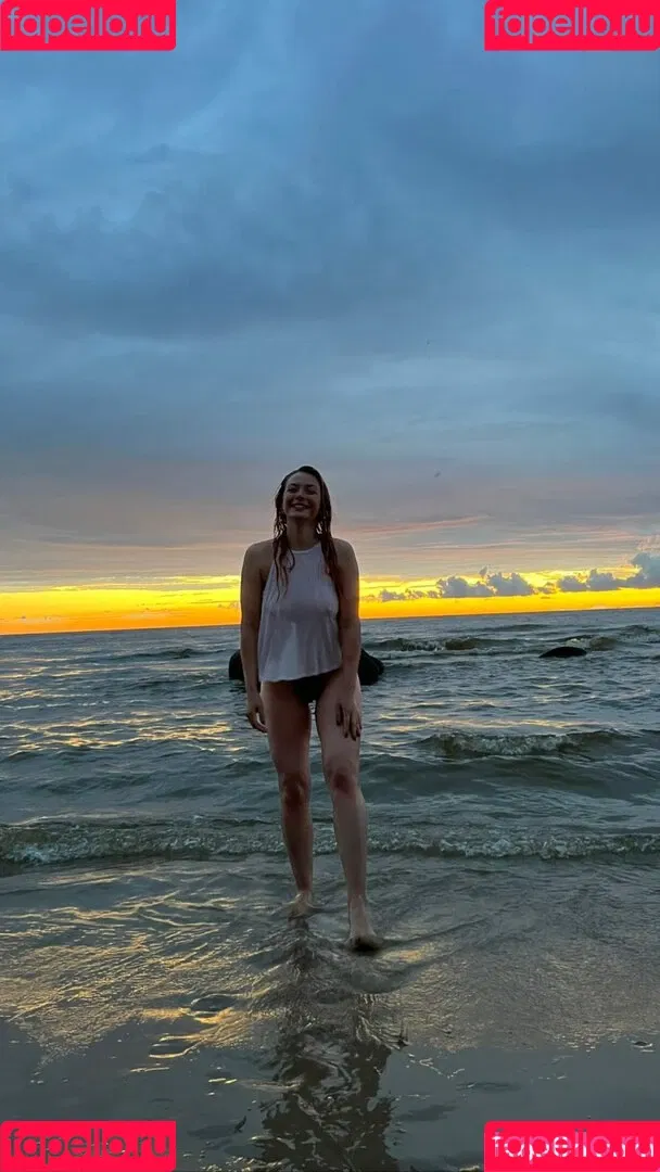 Olga Kobzar / bugs_bunny_gf Onlyfans Photo Gallery 