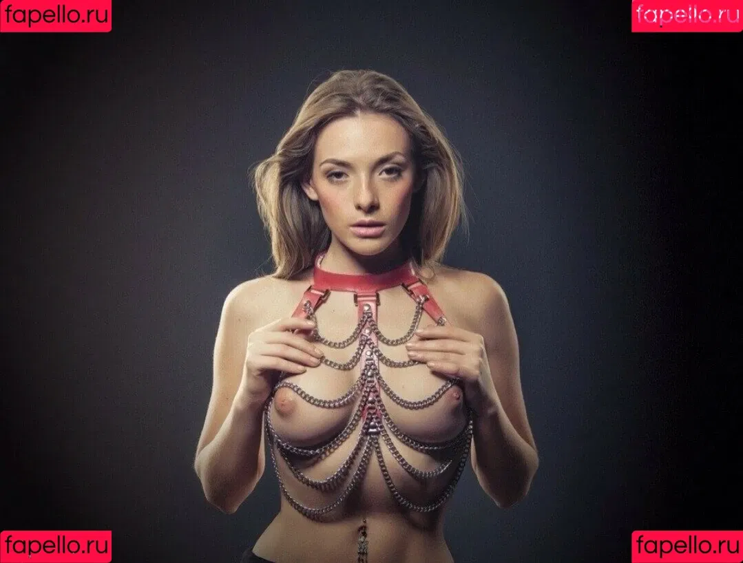 Olga Kobzar / bugs_bunny_gf Onlyfans Photo Gallery 
