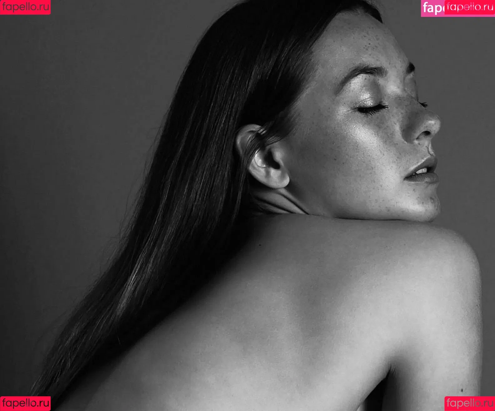 Olga Kobzar / bugs_bunny_gf Onlyfans Photo Gallery 
