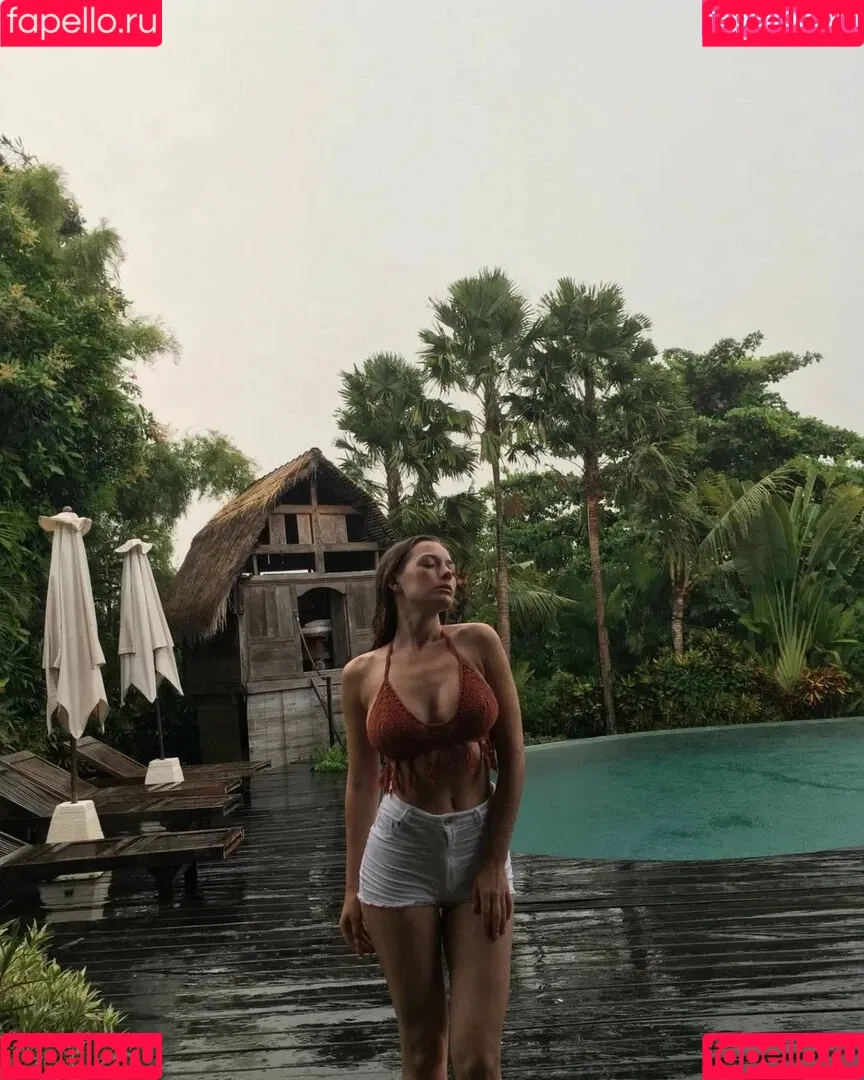 Olga Kobzar / bugs_bunny_gf Onlyfans Photo Gallery 