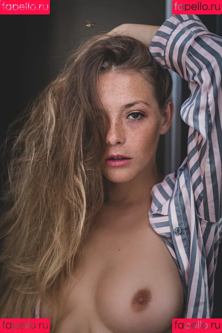 Olga Kobzar / bugs_bunny_gf Onlyfans Photo Gallery 