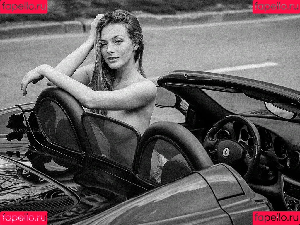 Olga Kobzar / bugs_bunny_gf Onlyfans Photo Gallery 