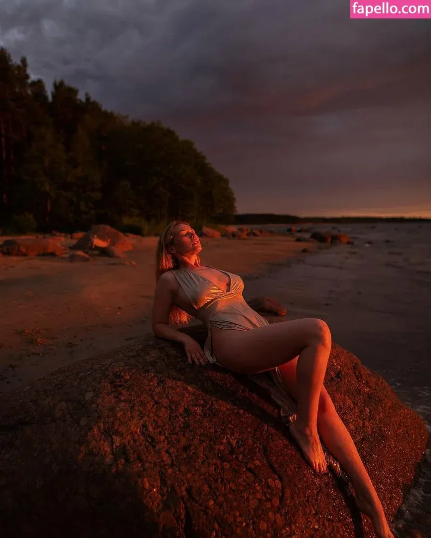 Olga Kobzar / bugs_bunny_gf Onlyfans Photo Gallery 