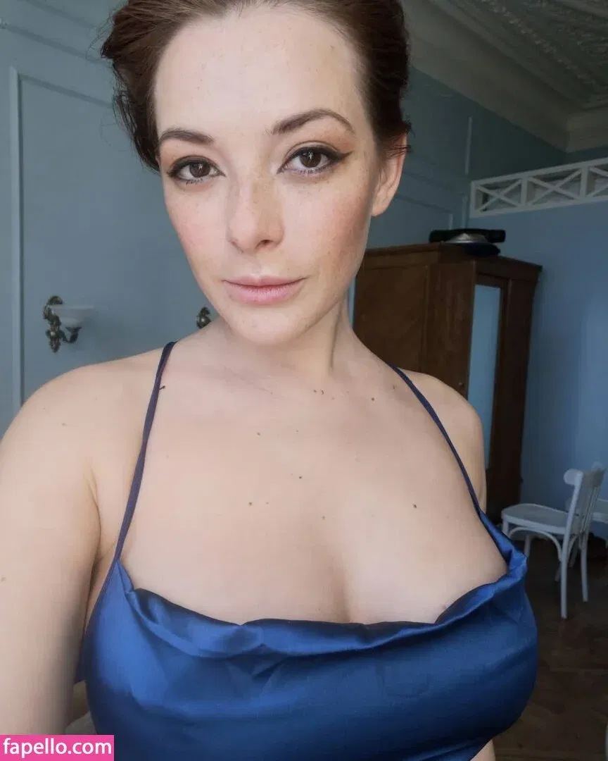 Olga Kobzar / bugs_bunny_gf Onlyfans Photo Gallery 