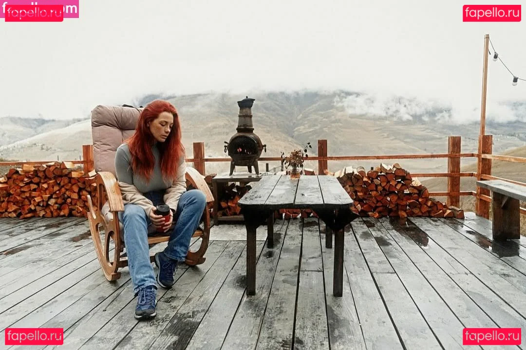 Olga Kobzar / bugs_bunny_gf Onlyfans Photo Gallery 