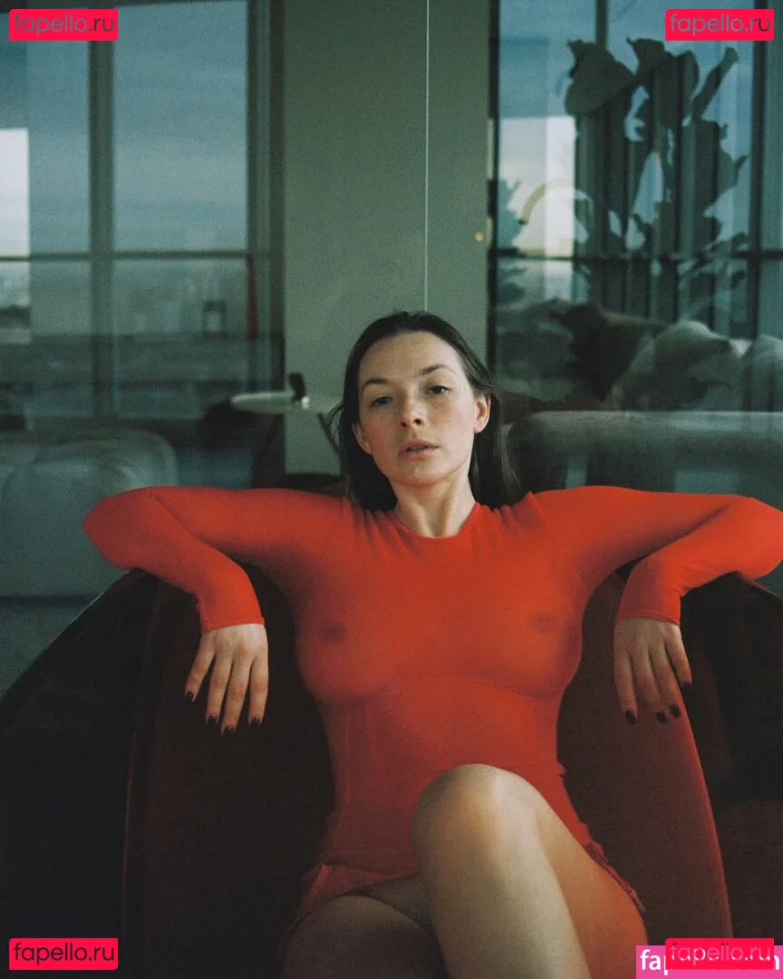 Olga Kobzar / bugs_bunny_gf Onlyfans Photo Gallery 