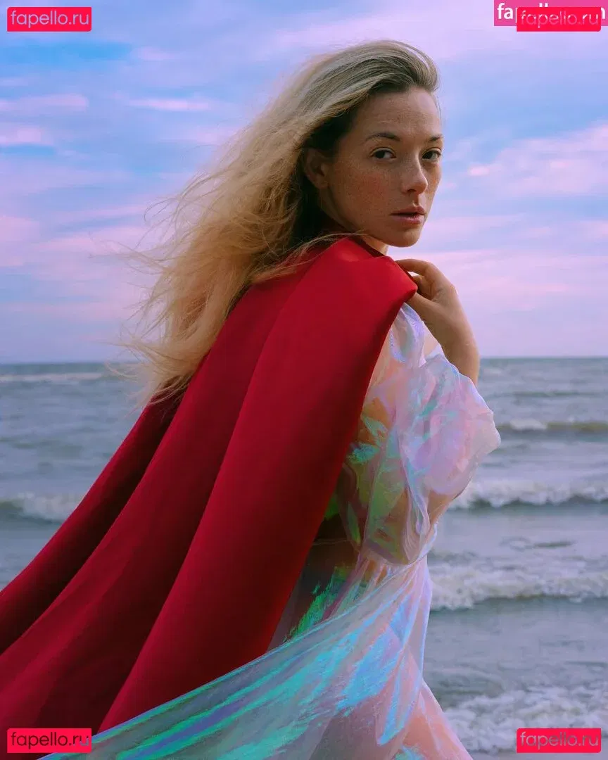 Olga Kobzar / bugs_bunny_gf Onlyfans Photo Gallery 