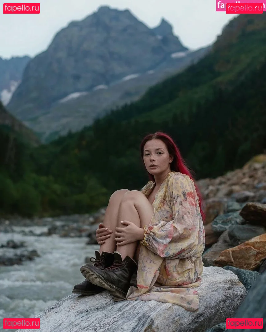 Olga Kobzar / bugs_bunny_gf Onlyfans Photo Gallery 