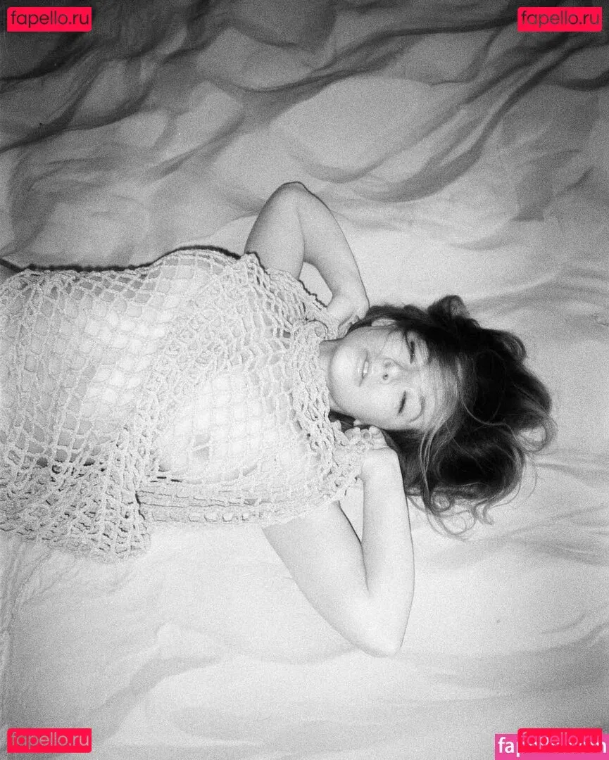 Olga Kobzar / bugs_bunny_gf Onlyfans Photo Gallery 